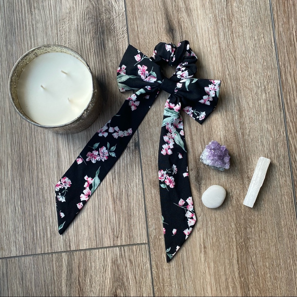 Black Pink Floral Ribbon Bow Scrunchie w/ Long Tails | Coquette Cottagecore NWOT